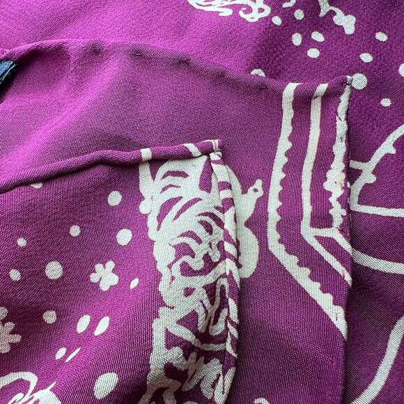 Zazou Luxe 100% Silk Scarf Wrap Berry Gold Oriental Toile Print NWT - Picture 8 of 9
